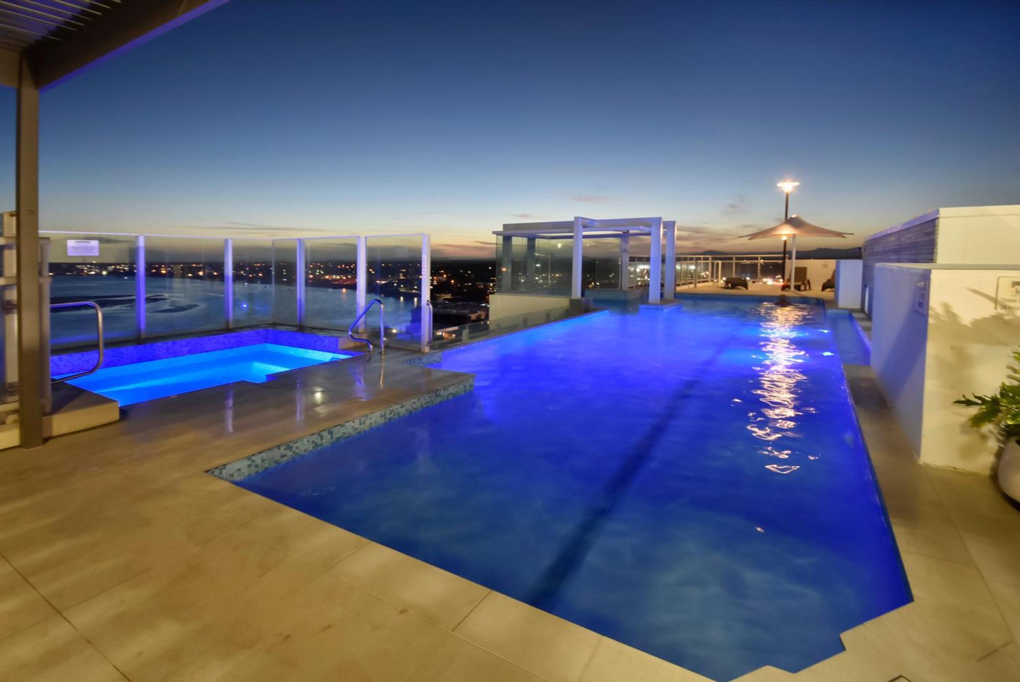 Pumicestone Blue Hotel Caloundra Luaran gambar