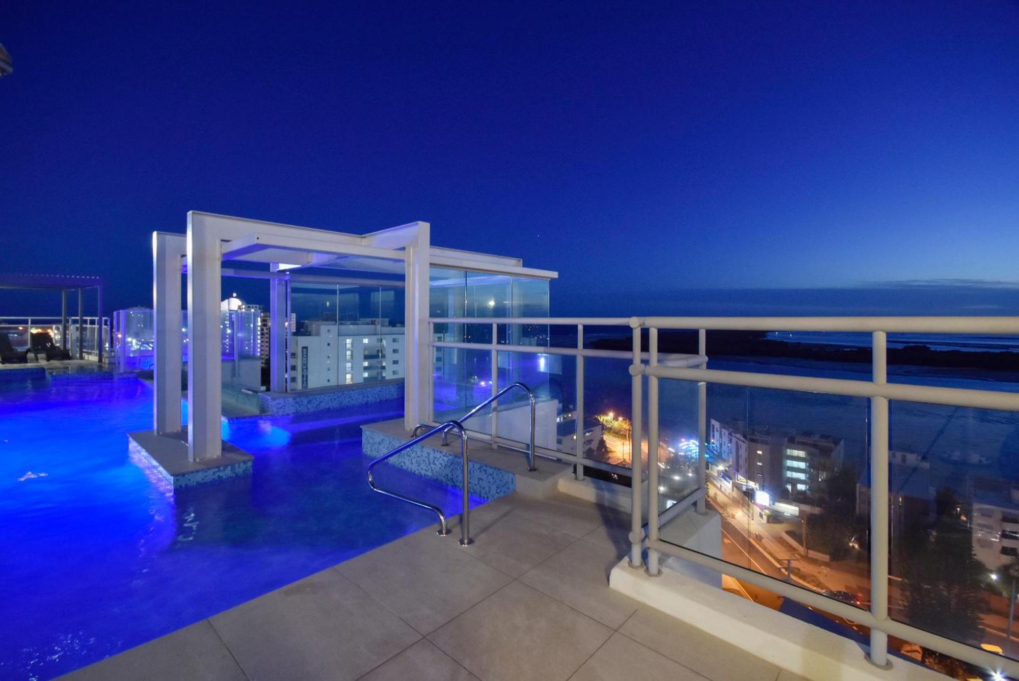 Pumicestone Blue Hotel Caloundra Luaran gambar